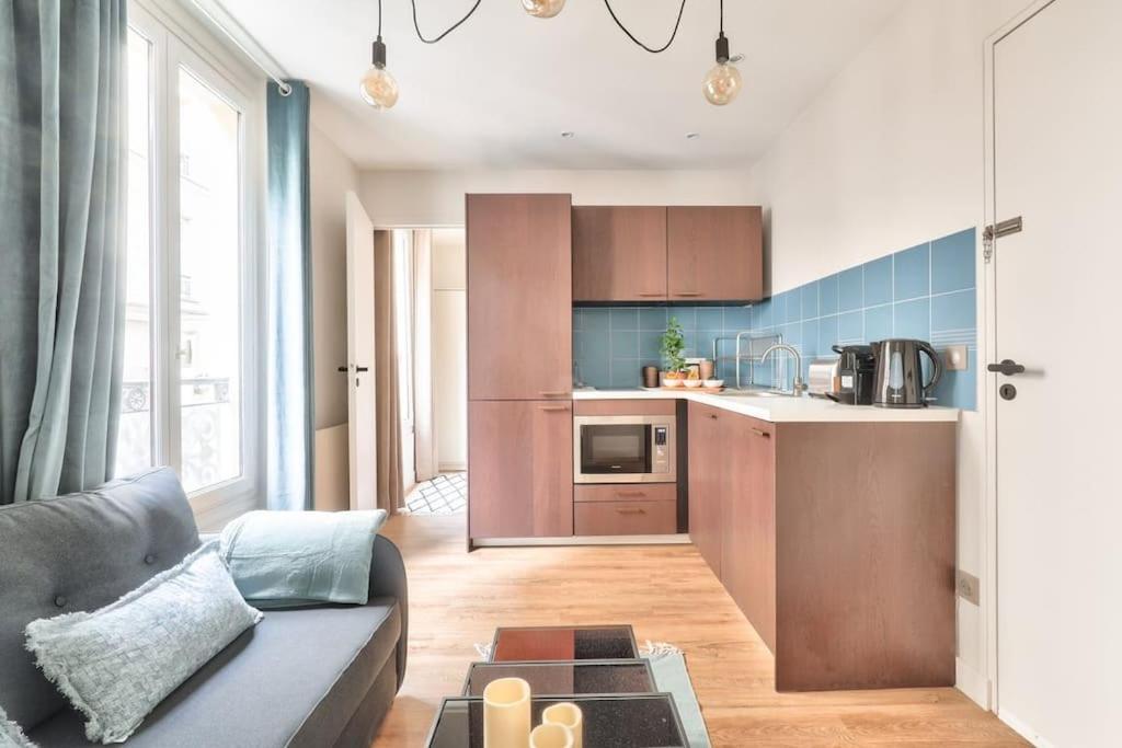 Cozy And Practical Apt In The 10Th Arrondissement Paris Exterior photo